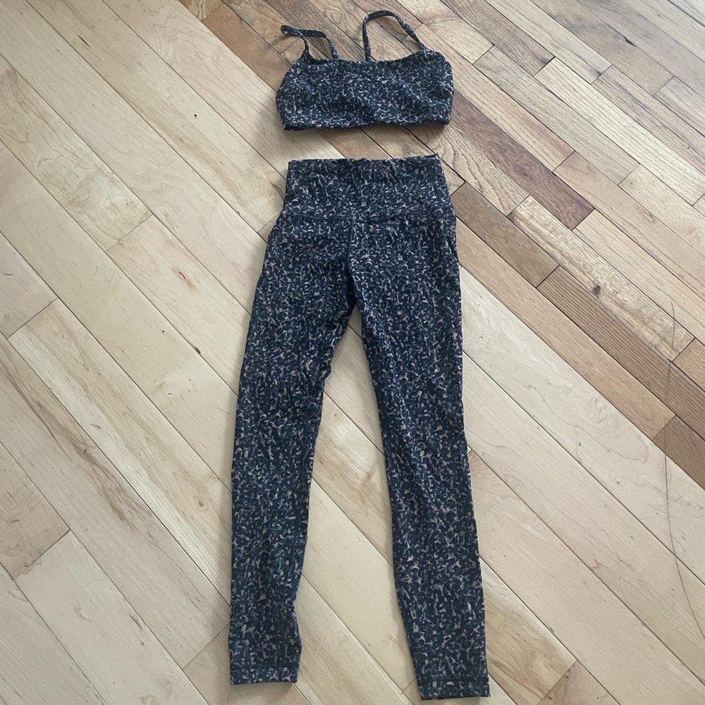Lululemon Wonderful Train Tight and Bra